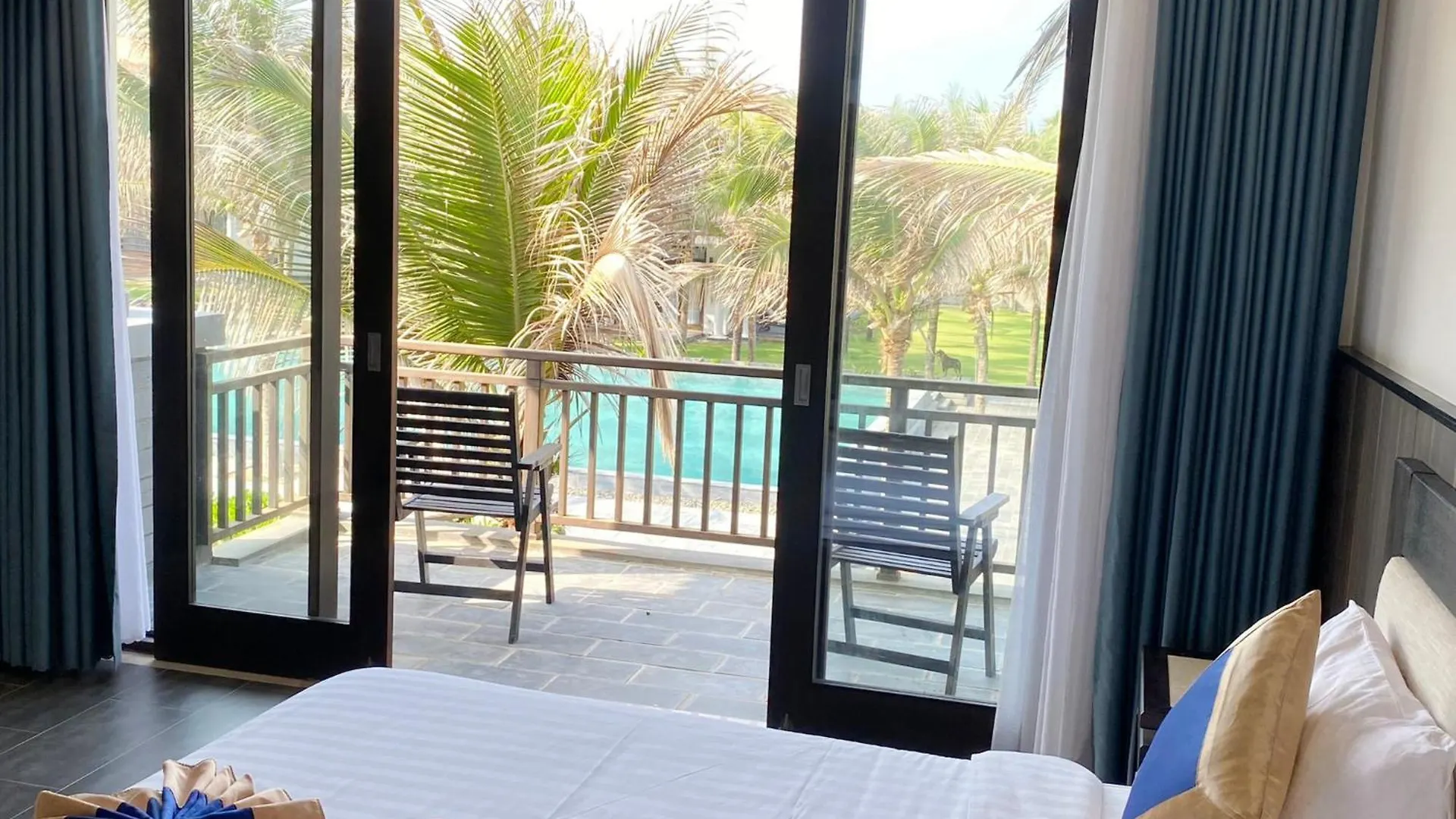 Starlight Villa Beach Resort & Spa Phan Thiết