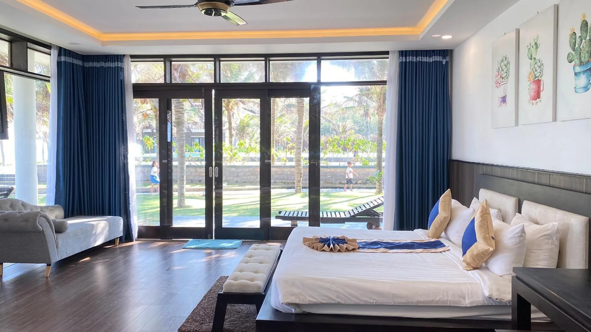 Starlight Villa Beach Resort & Spa Phan Thiết