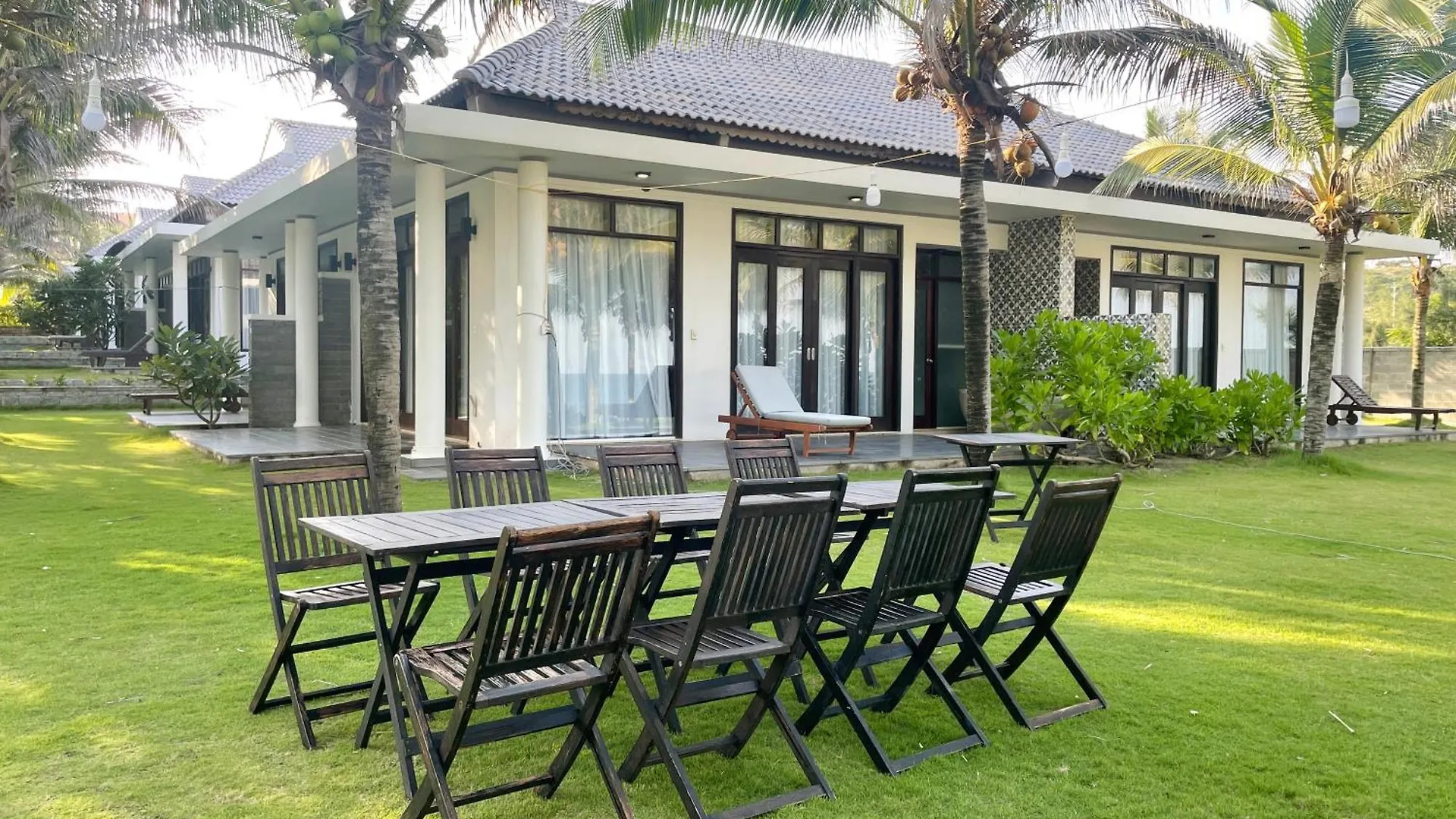 Starlight Villa Beach Resort & Spa Phan Thiet Vietnam
