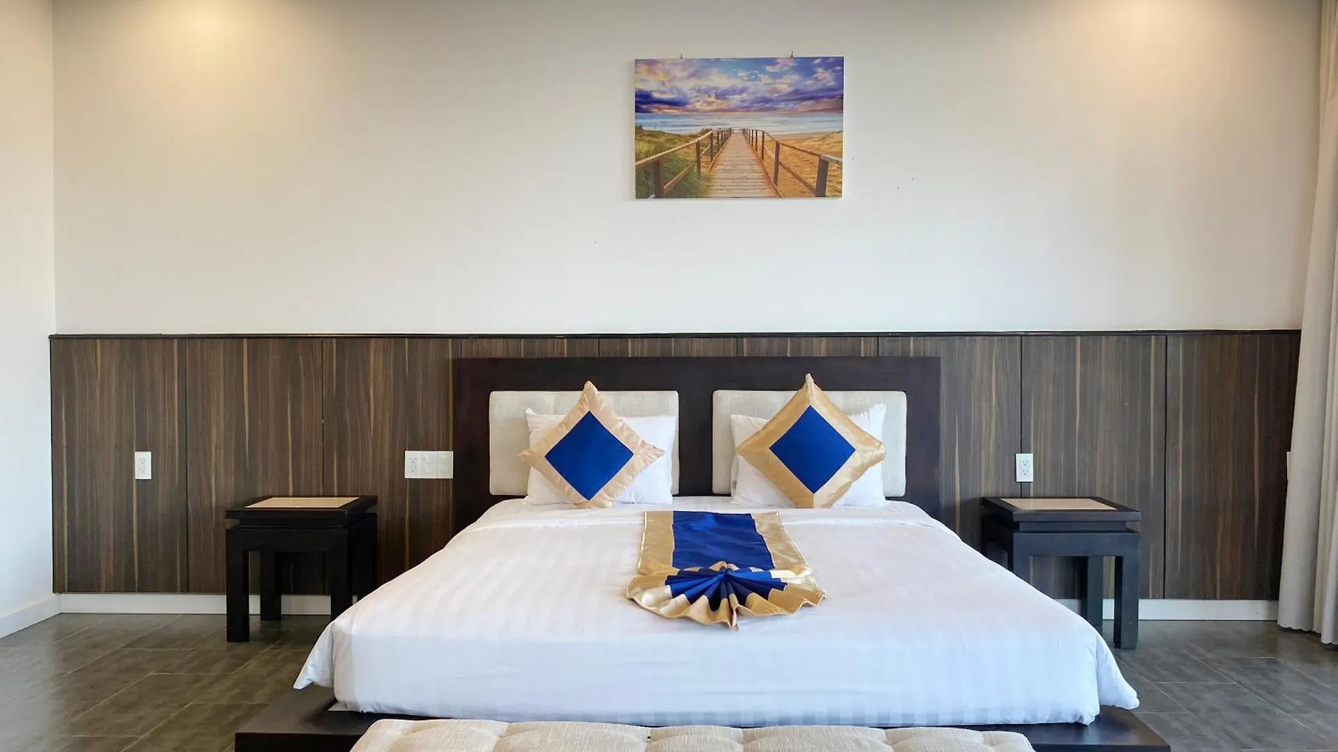 Starlight Villa Beach Resort & Spa Phan Thiet