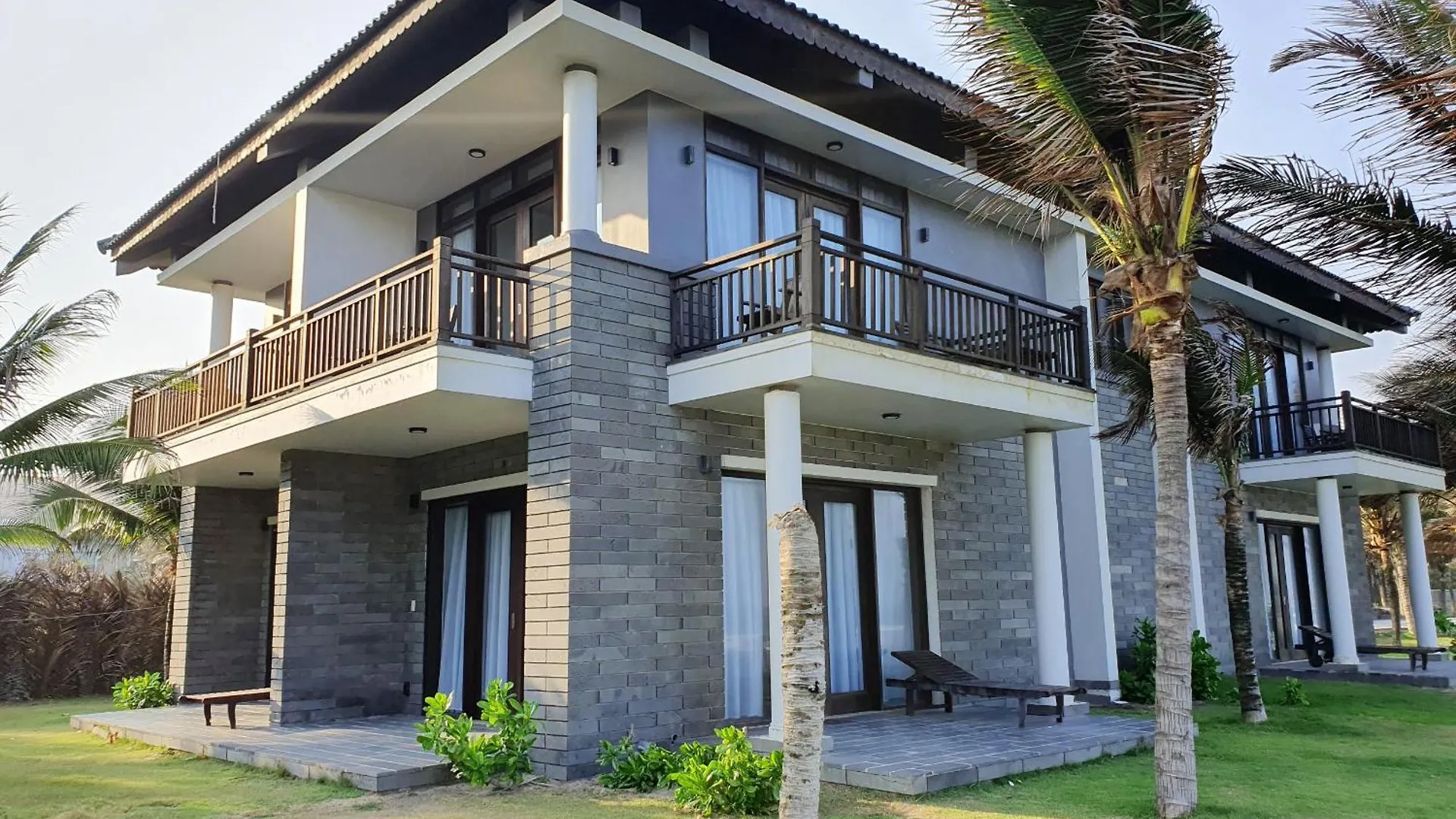 Starlight Villa Beach Resort & Spa Phan Thiet