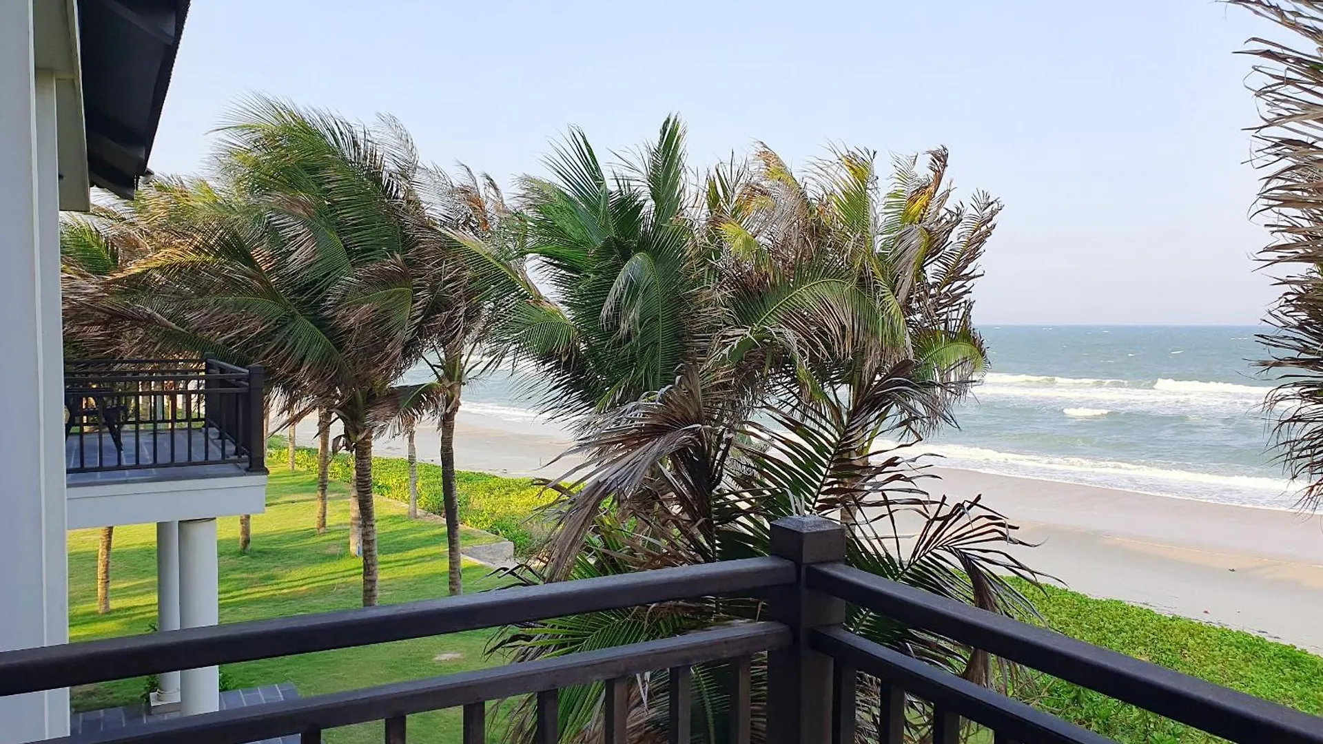 ***  Starlight Villa Beach Resort & Spa Phan Thiet Vietnam