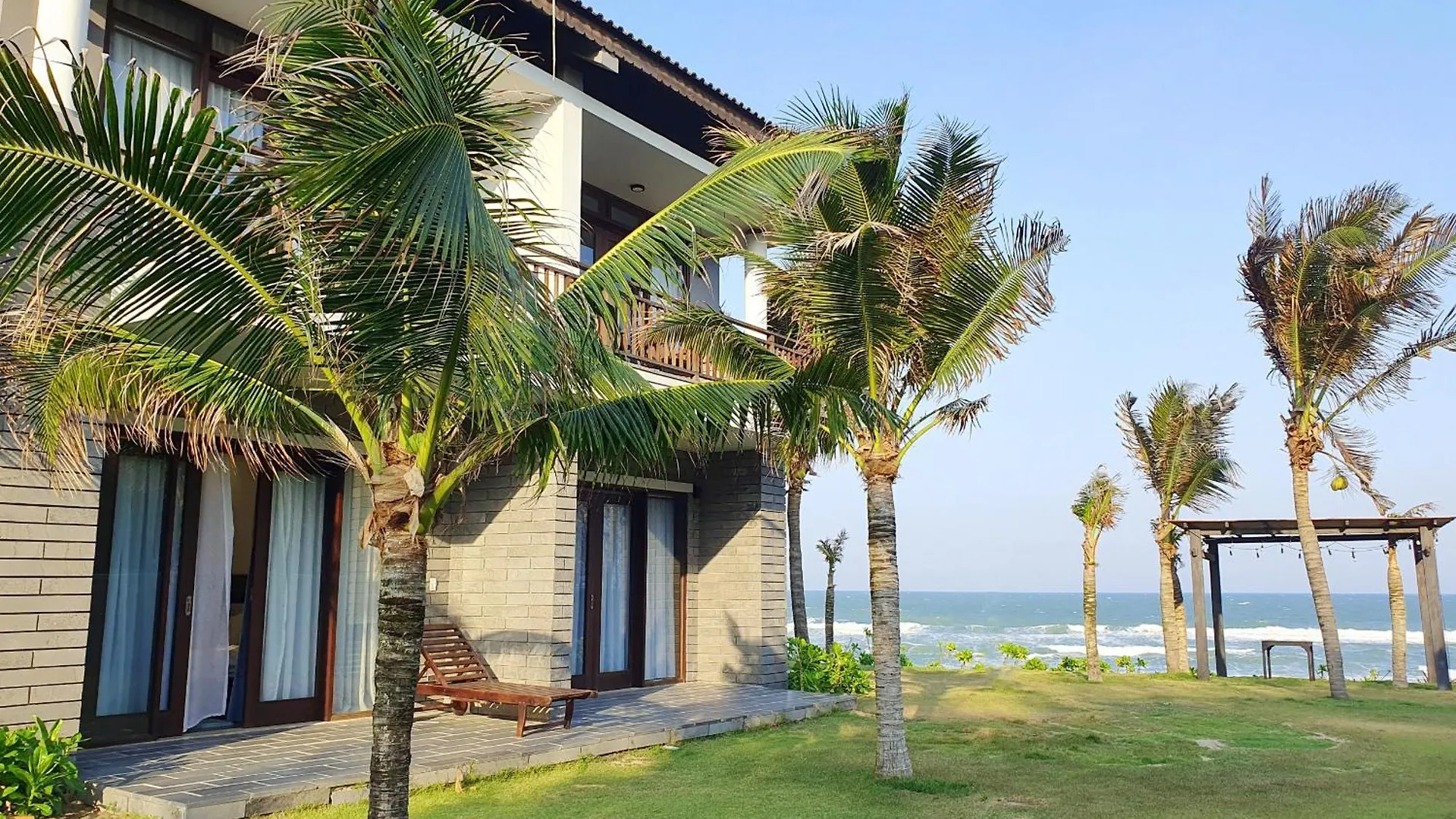 Starlight Villa Beach Resort & Spa Phan Thiet
