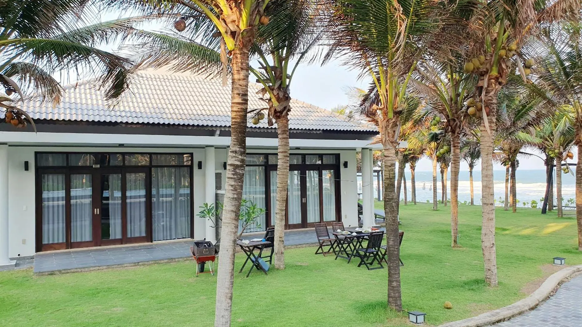 Starlight Villa Beach Resort & Spa Phan Thiet