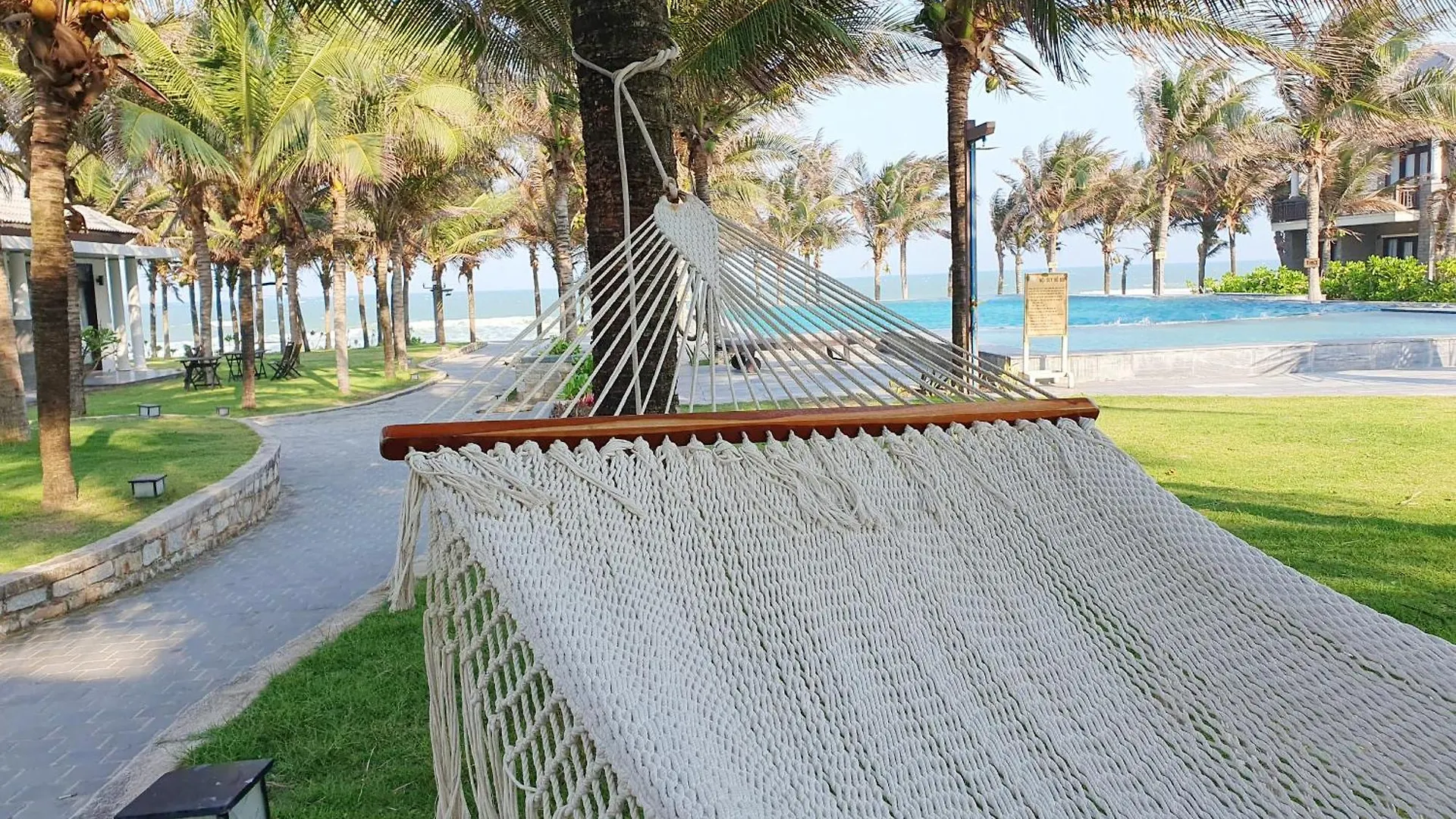 Starlight Villa Beach Resort & Spa Phan Thiet