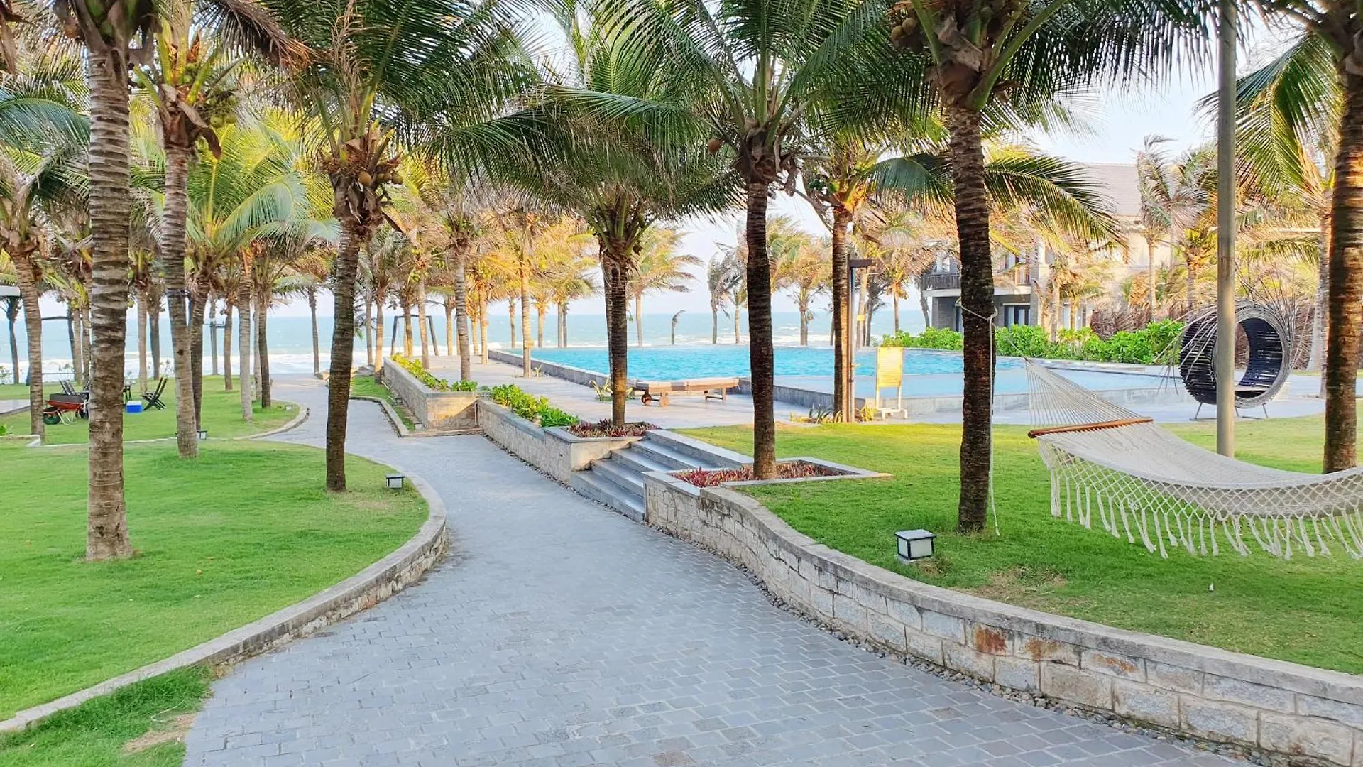 Starlight Villa Beach Resort & Spa Phan Thiet